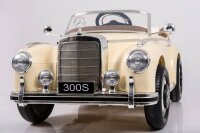 Kinderfahrzeug Mercedes 300S